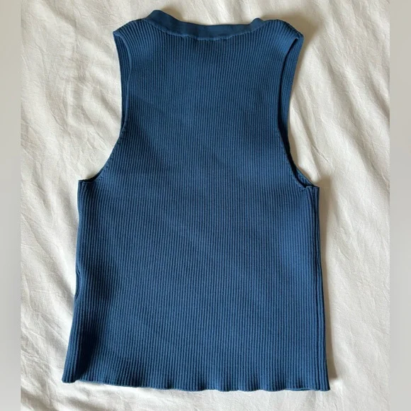 Blue Ribbed Sleeveless Top - Picture 2 of 2